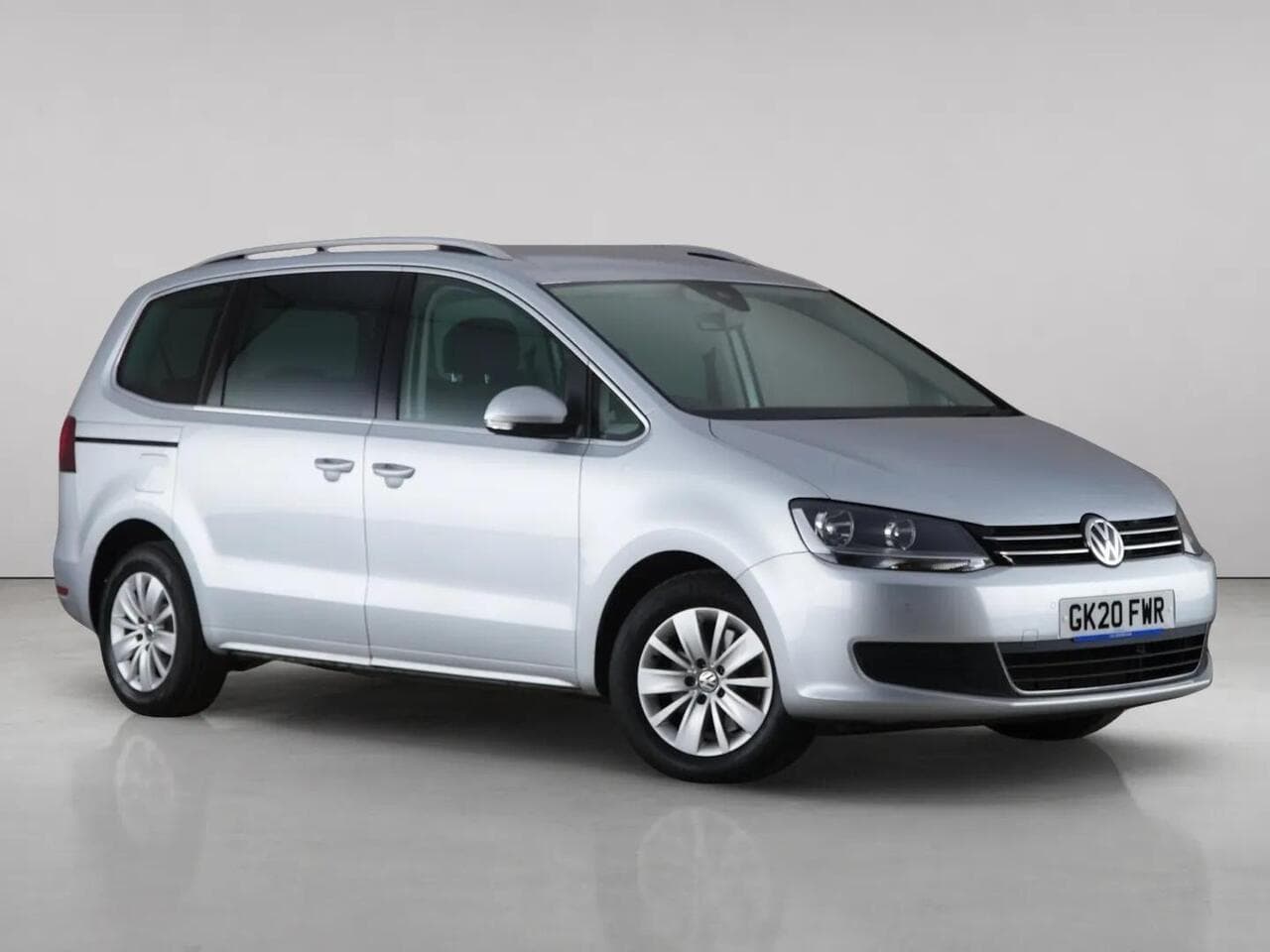 Volkswagen Sharan - Volkswagen Sharan 2.0 TDI SE Nav DSG Euro 6 (s/s) 5dr