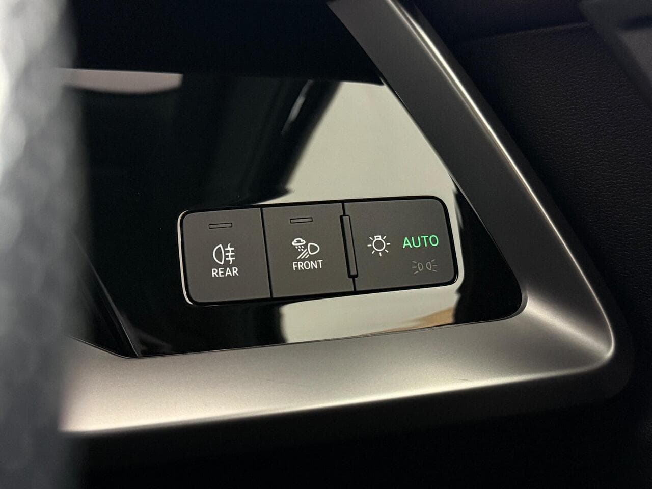Audi A3 thumbnail Misc Controls
