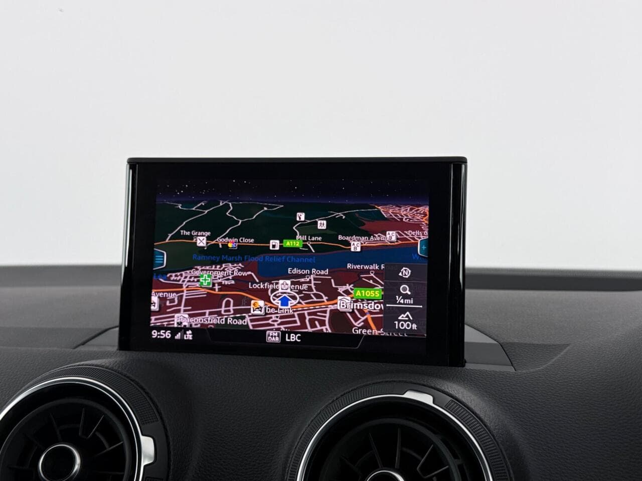 Audi Q2 thumbnail Infotainment System