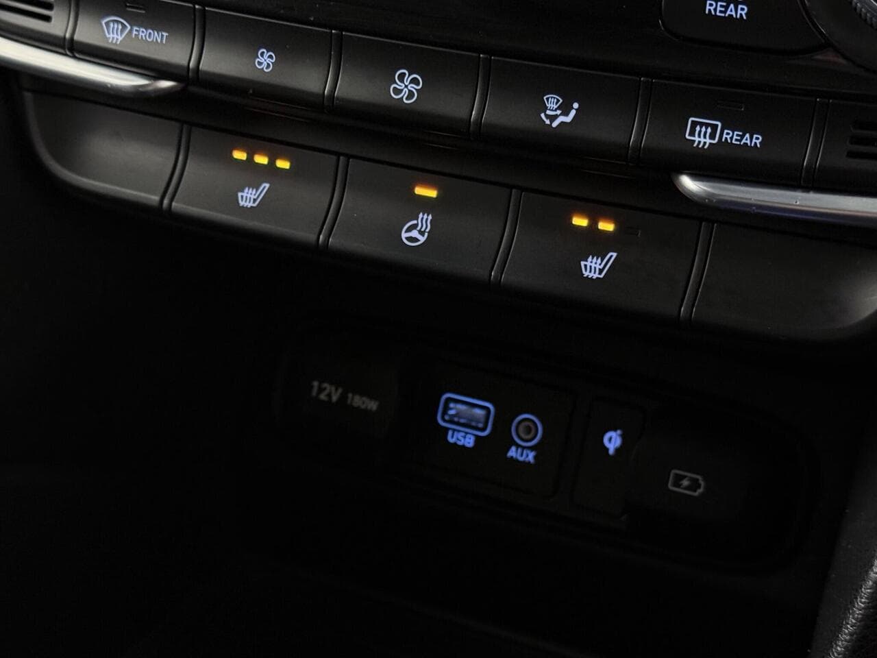 Hyundai Santa Fe thumbnail Misc Controls