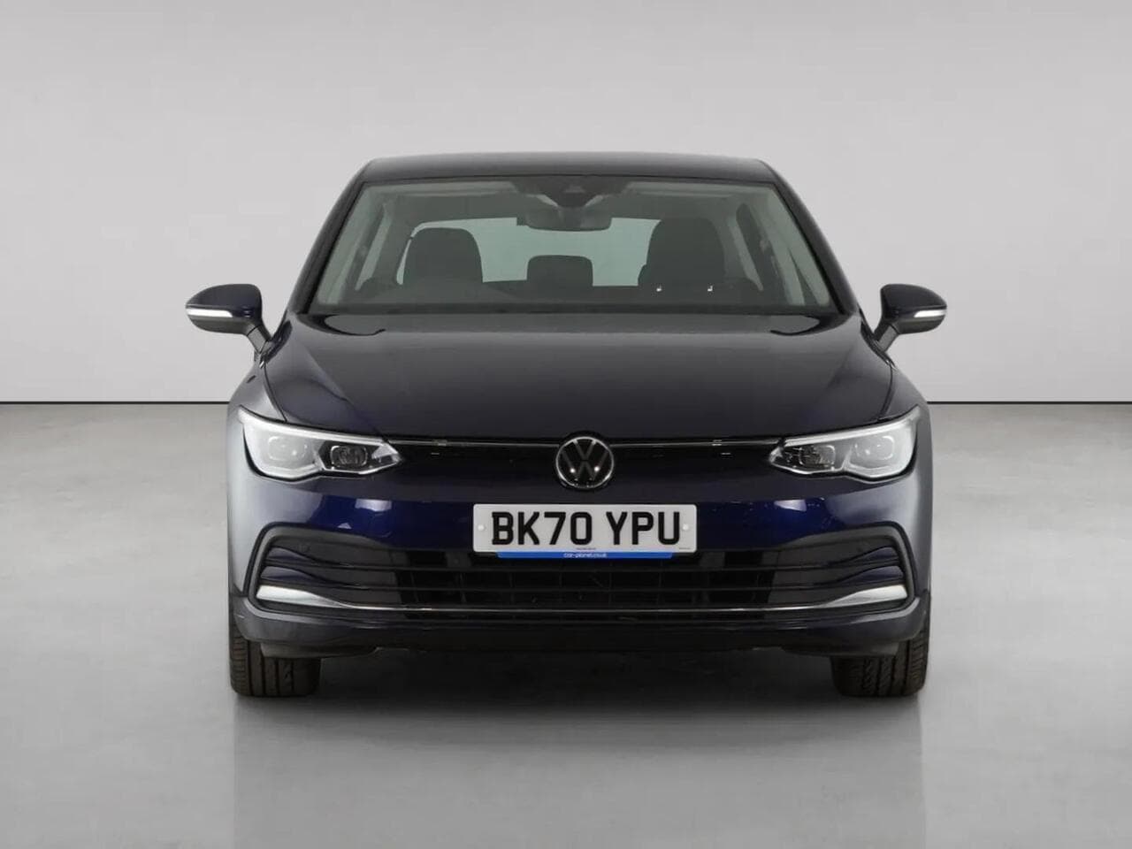 Volkswagen Golf thumbnail Front