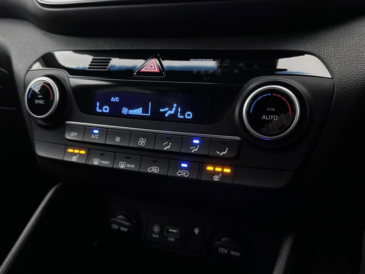 Hyundai TUCSON thumbnail Misc Controls