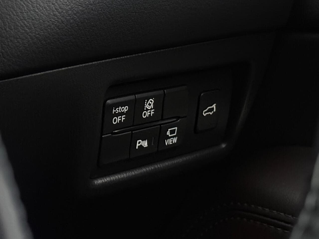 Mazda CX-5 thumbnail Misc Controls