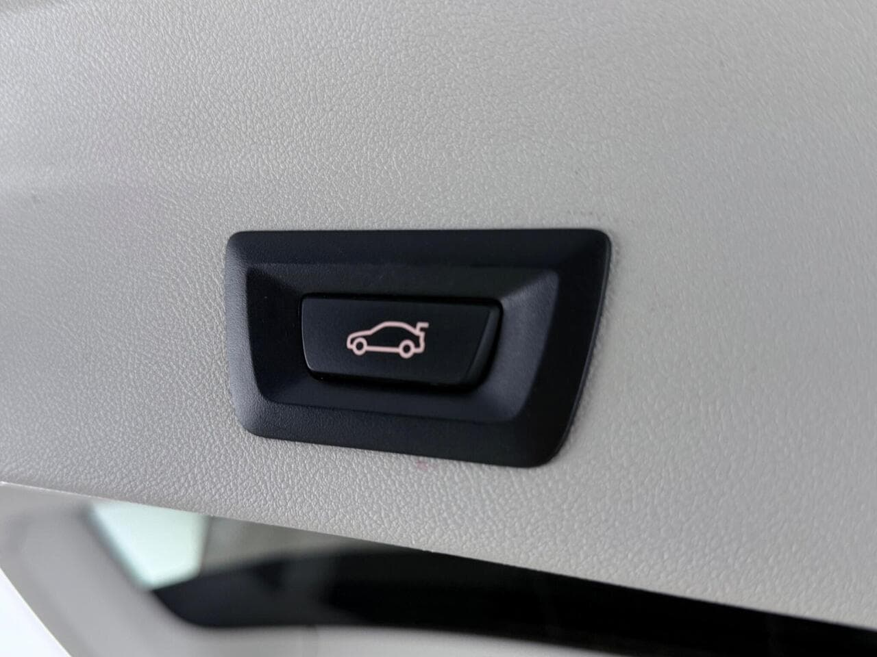BMW X3 thumbnail Misc Controls