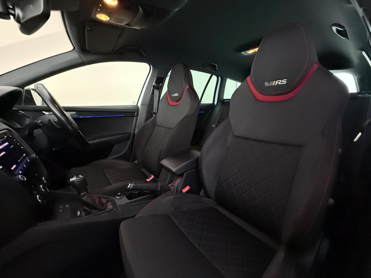 Skoda Octavia thumbnail Seat Front Passenger