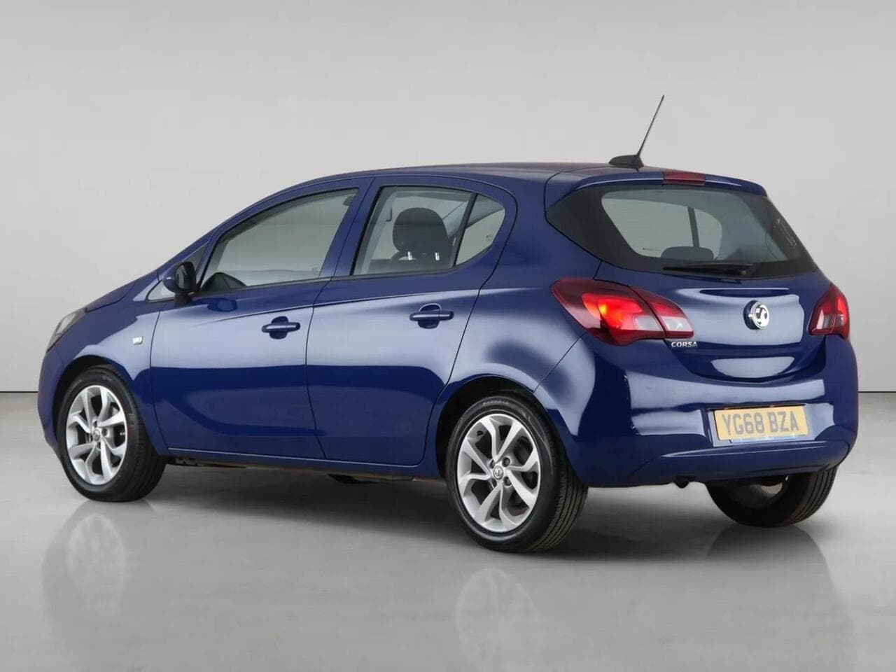 Vauxhall Corsa thumbnail Rear Left