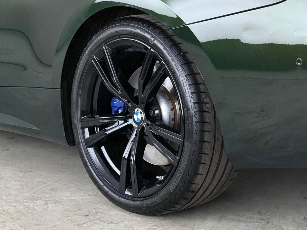 BMW 4 Series thumbnail Wheel