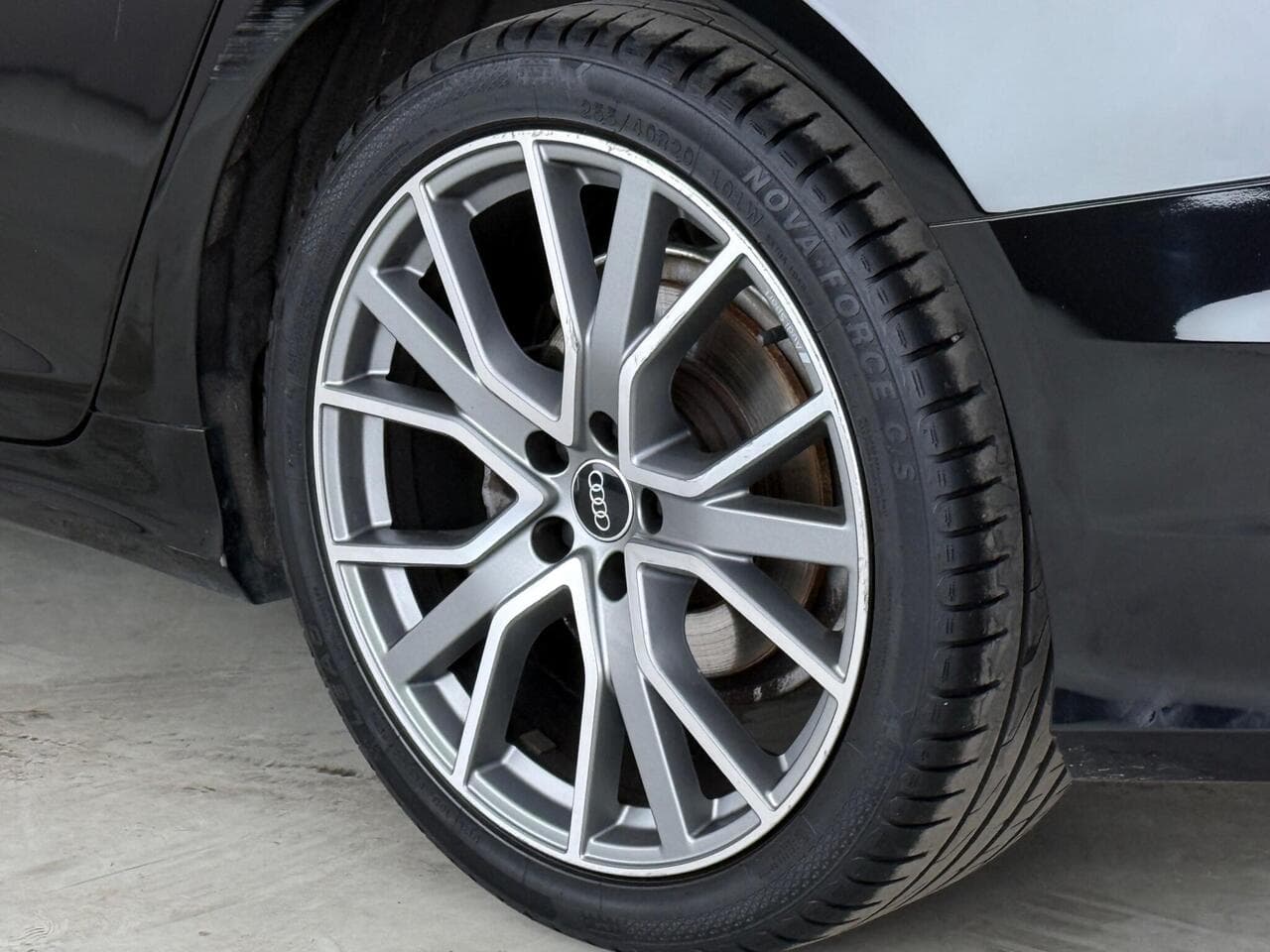 Audi A6 Avant thumbnail Wheel