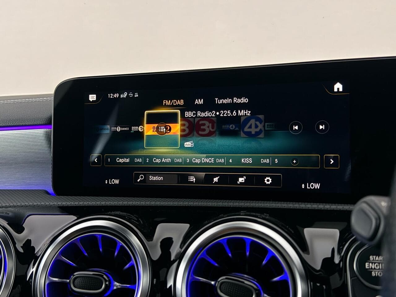 Mercedes-Benz A Class thumbnail Infotainment System