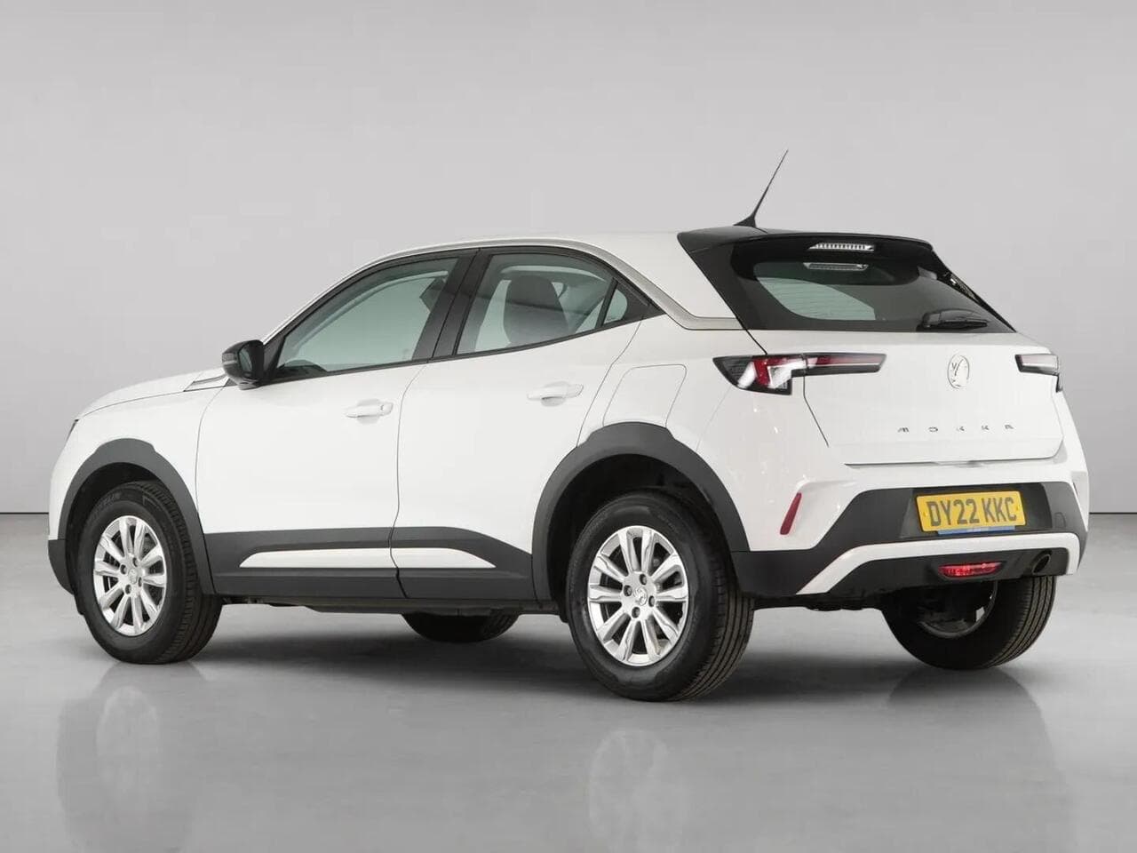 Vauxhall Mokka thumbnail Rear Left