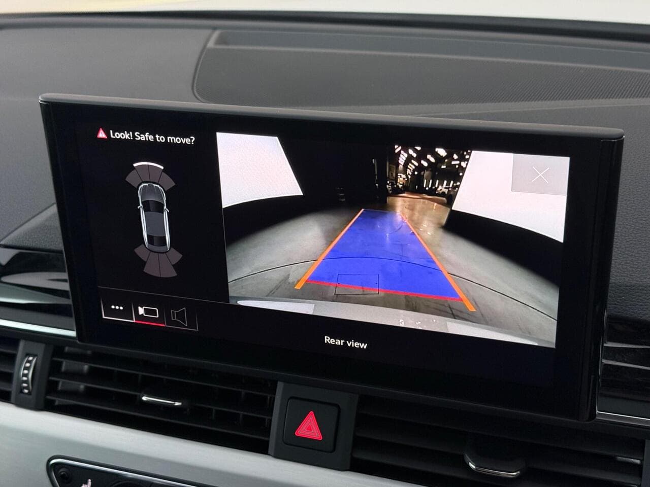 Audi A5 thumbnail Infotainment System