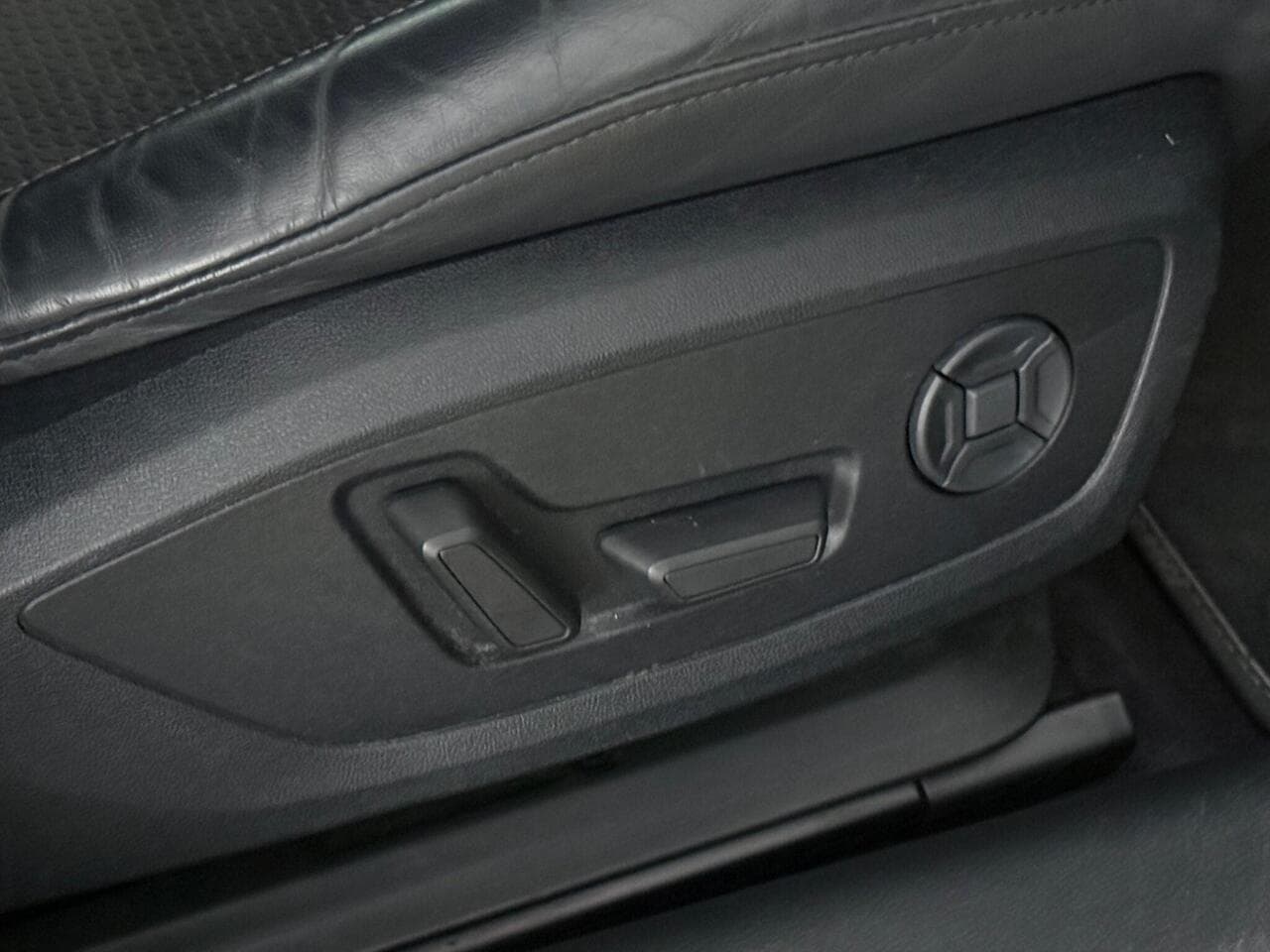 Audi A7 thumbnail Misc Controls