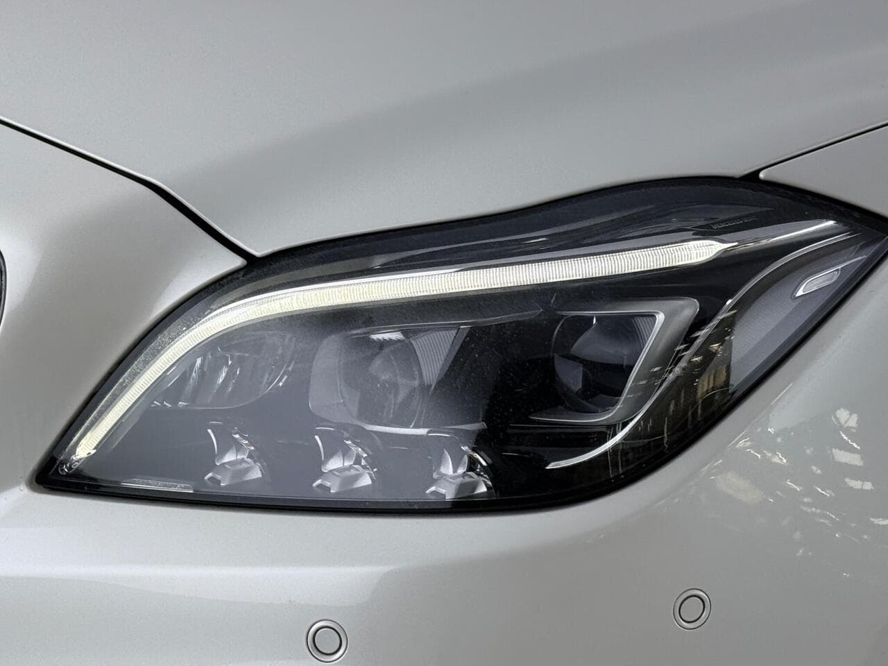 Mercedes-Benz CLS thumbnail Lights Front