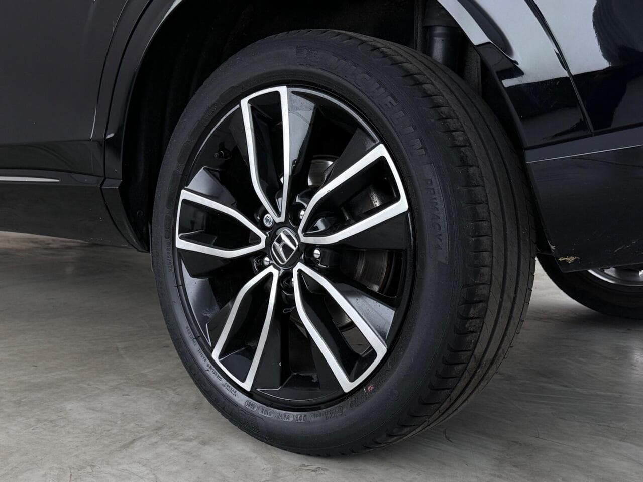 Honda HR-V thumbnail Wheel