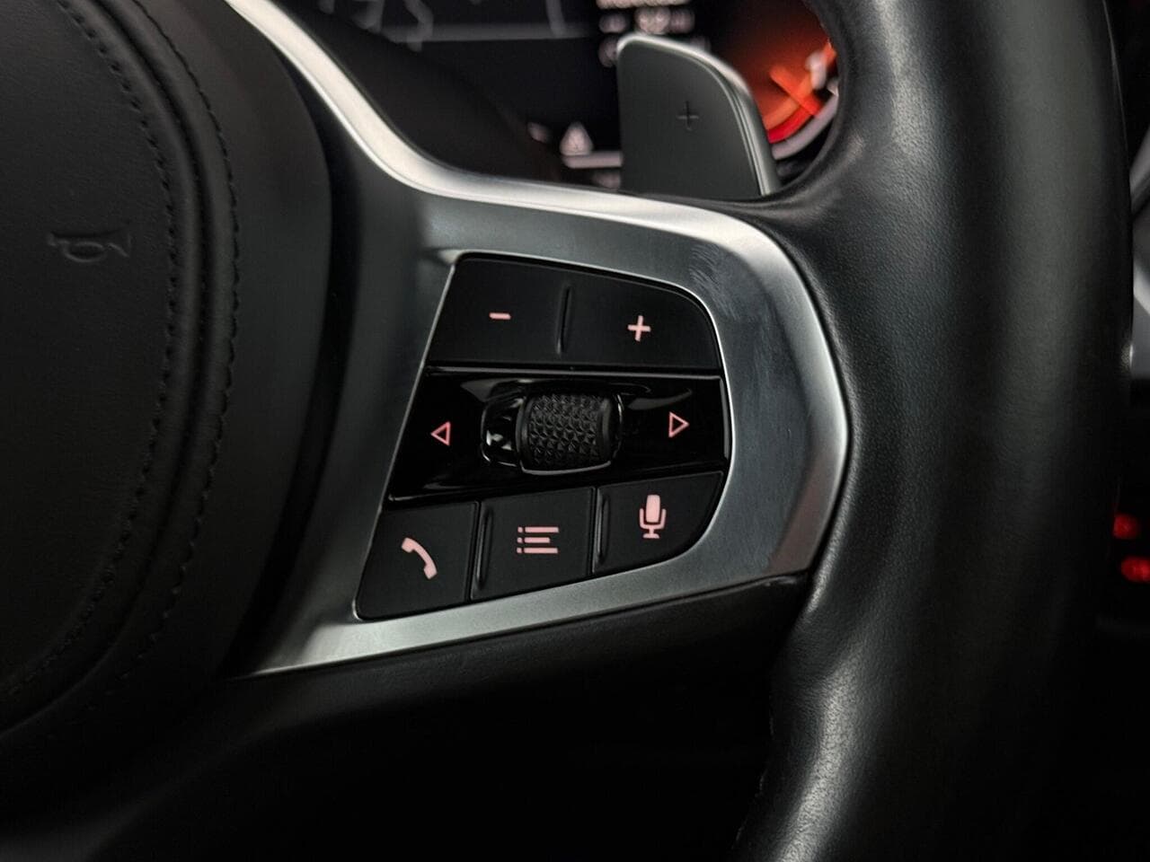 BMW 3 Series thumbnail Misc Controls