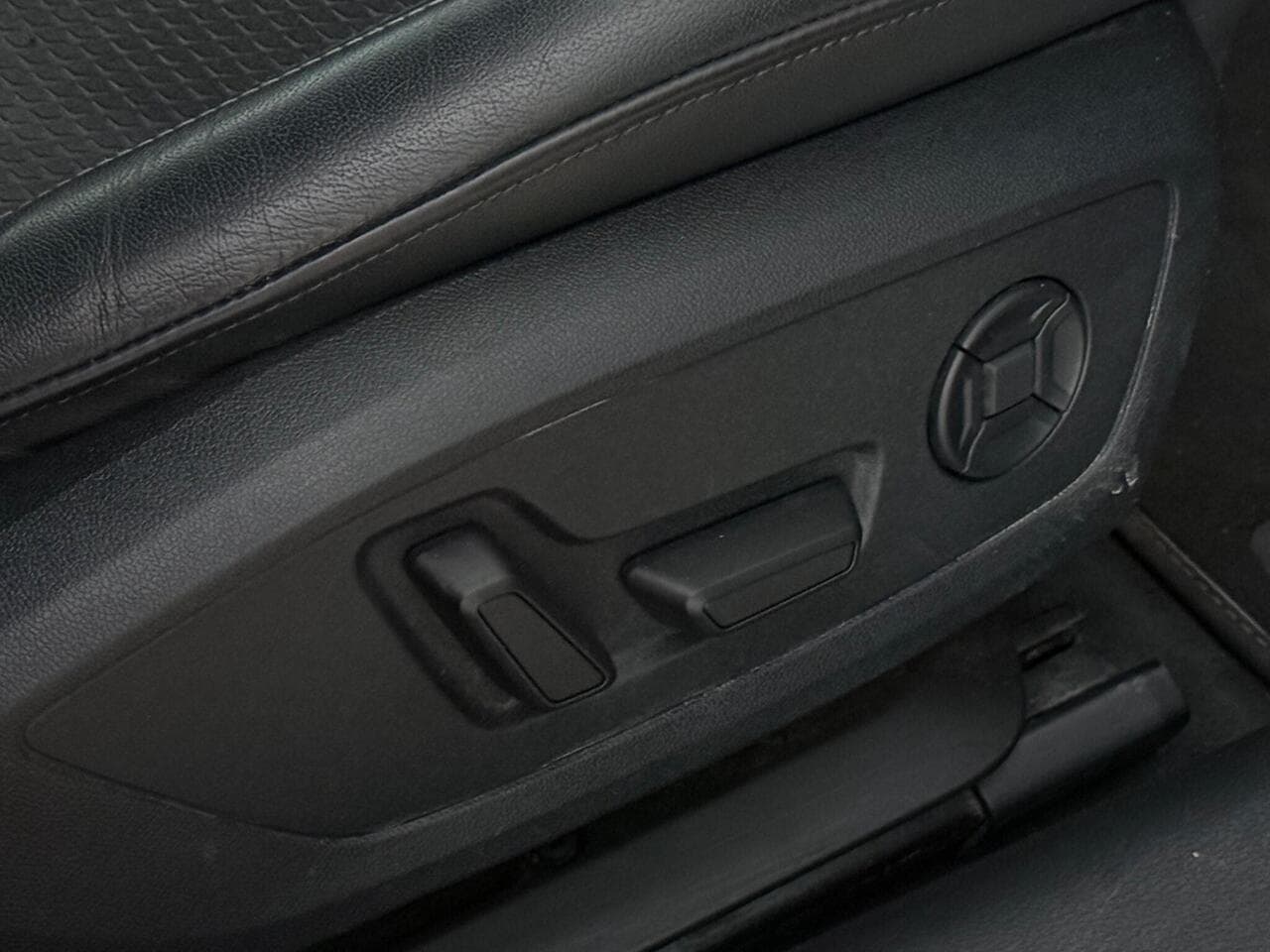Audi A6 Avant thumbnail Misc Controls