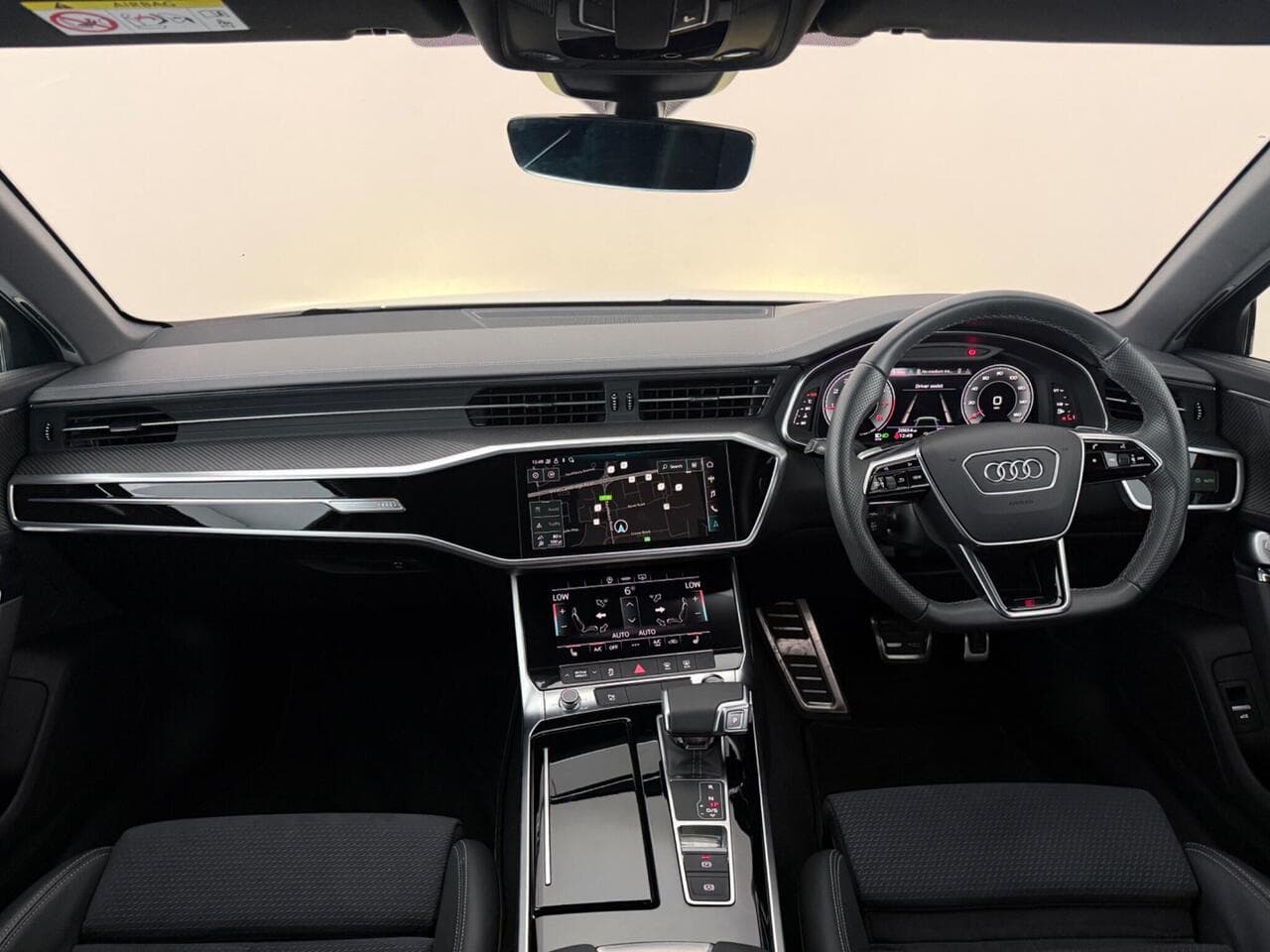 Audi A6 Saloon thumbnail Interior Front
