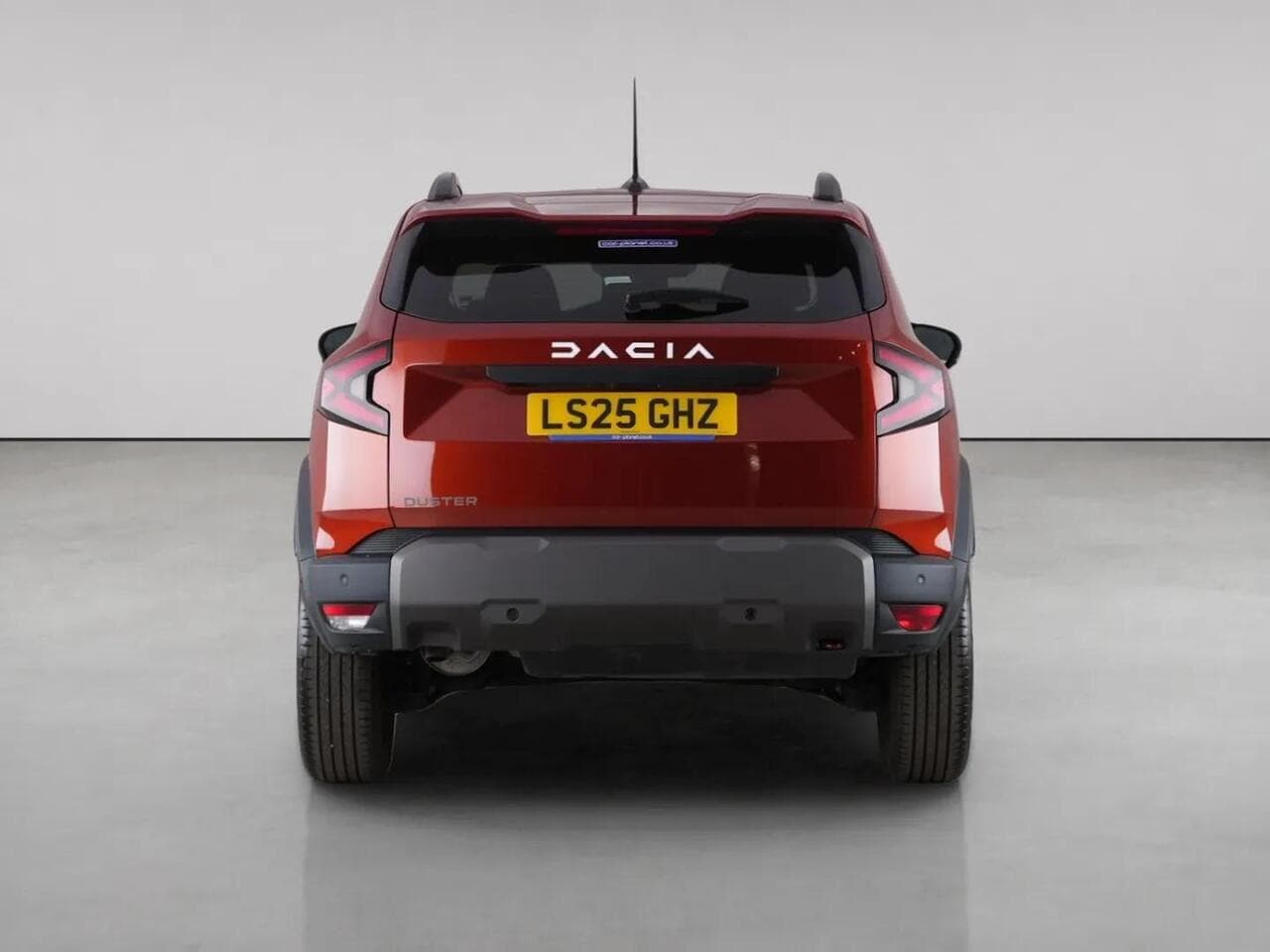 Dacia Duster thumbnail Rear