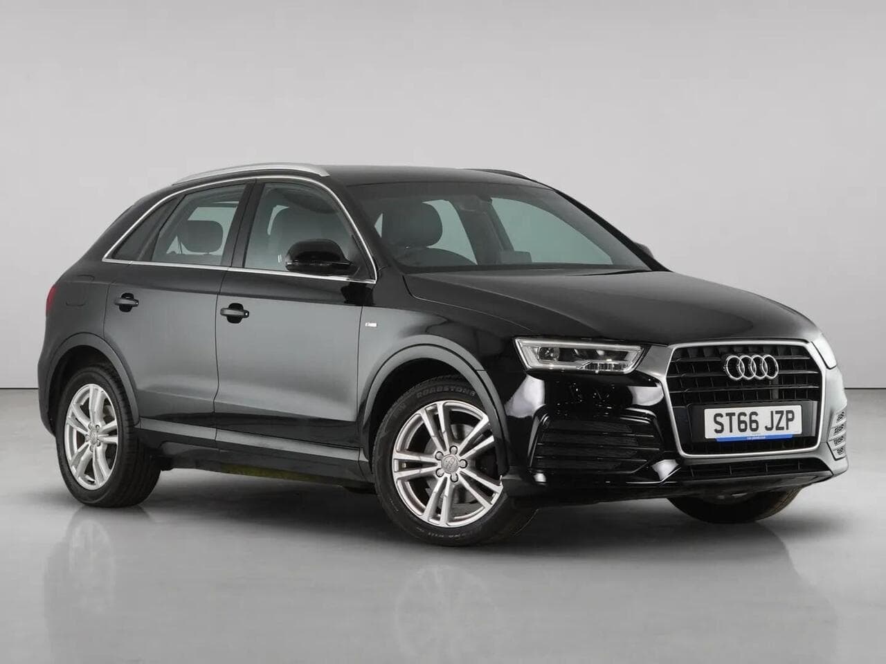 Audi Q3 - Audi Q3 1.4 TFSI CoD S line SUV 5dr Petrol Manual Euro 6 (s/s) (Nav) (150 ps)