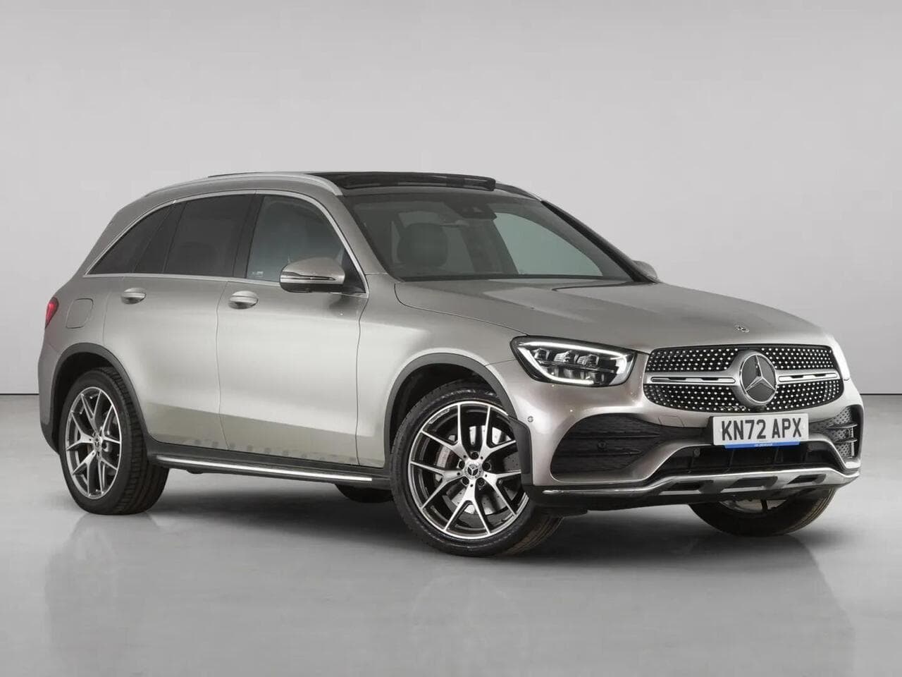 Mercedes-Benz GLC - Mercedes-Benz GLC 2.0 GLC300d AMG Line (Premium Plus) SUV 5dr Diesel G-Tronic+ 4MATIC Euro 6 (s/s) (245 ps)