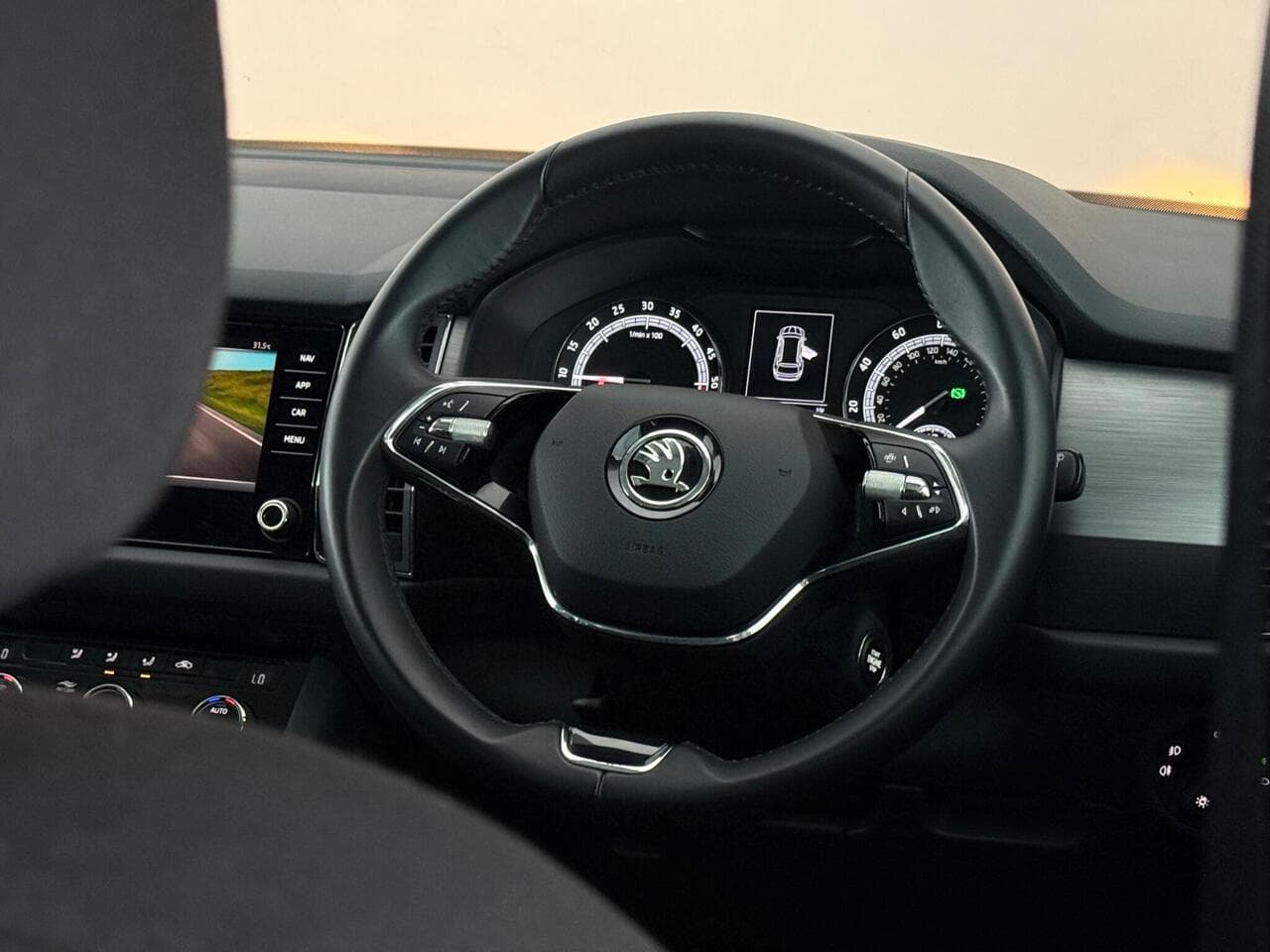 Skoda Kodiaq thumbnail Steering Wheel