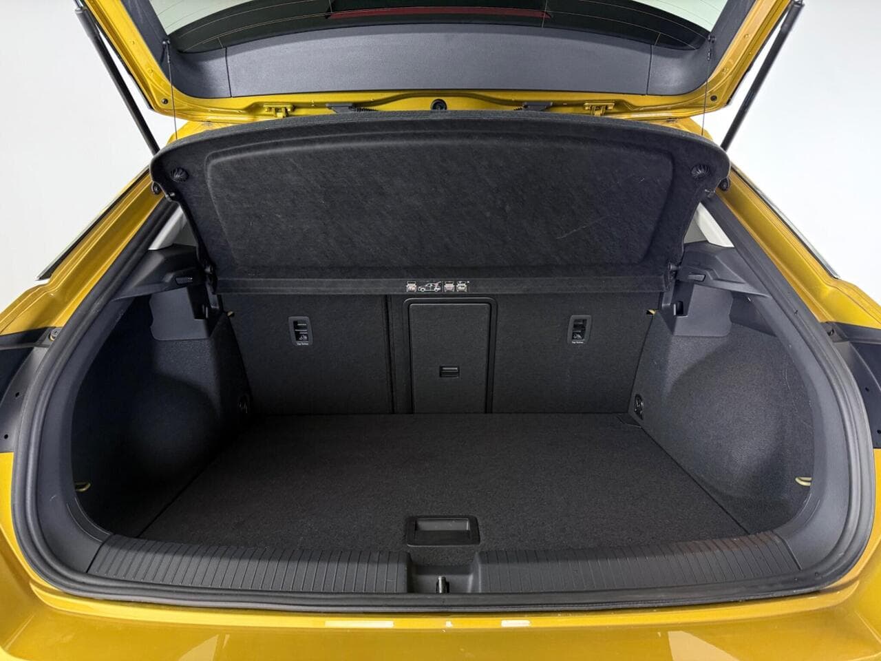 Volkswagen T-Roc thumbnail Boot