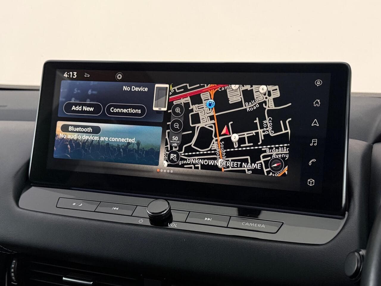 Nissan Qashqai thumbnail Infotainment System