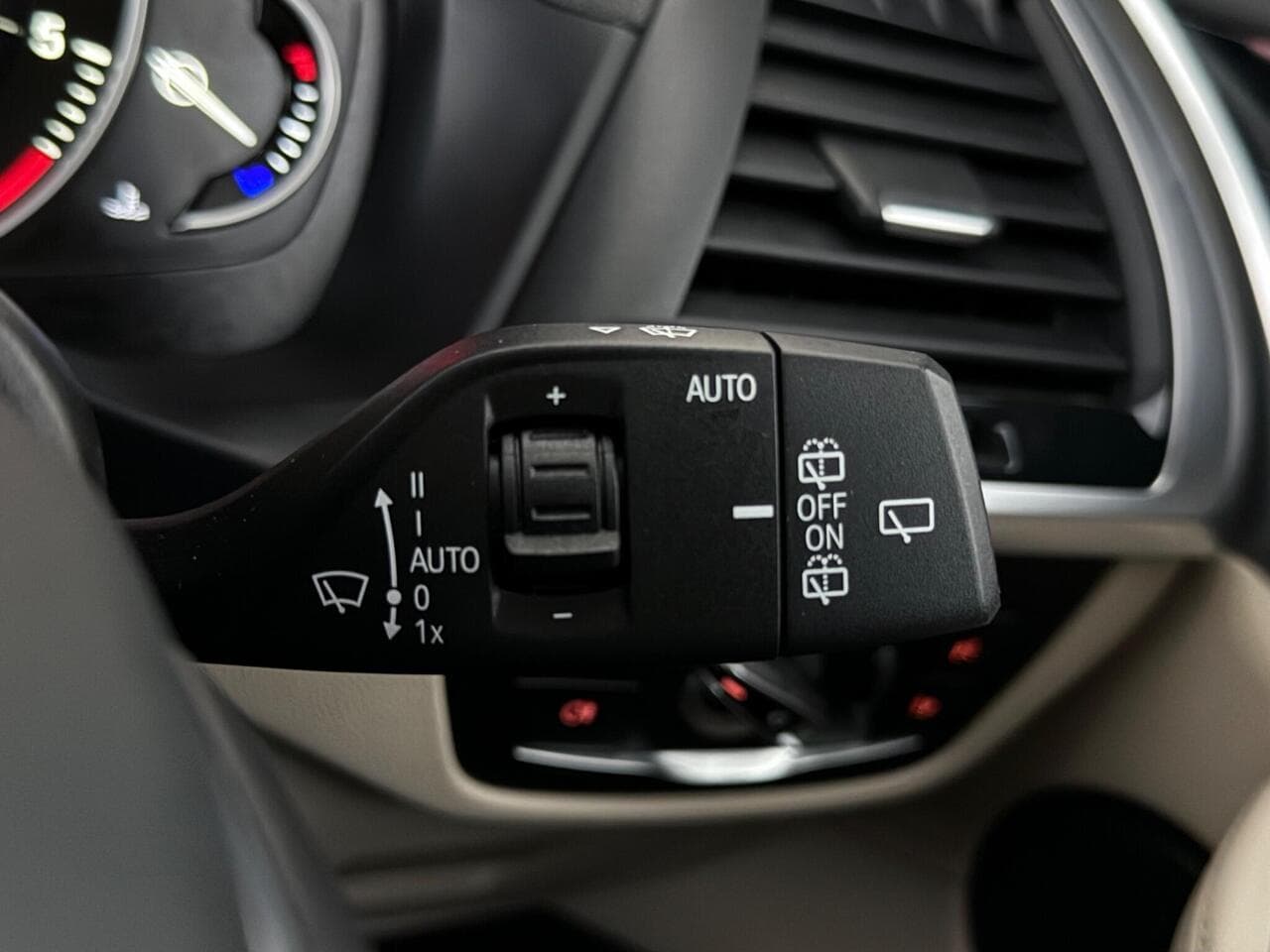 BMW X3 thumbnail Misc Controls