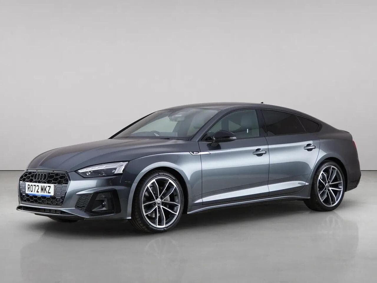 Audi A5 thumbnail Front Left