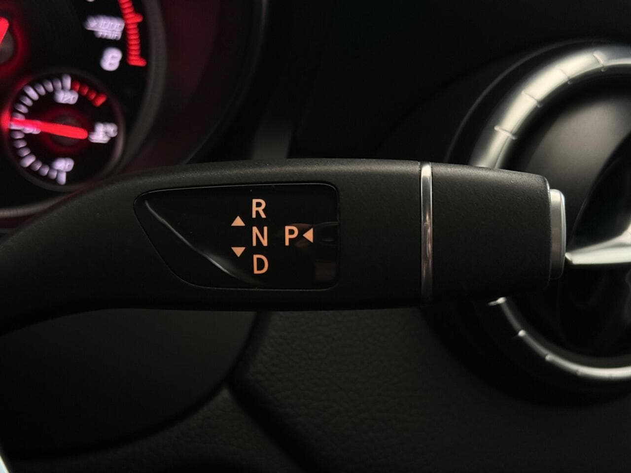 Mercedes-Benz CLA thumbnail Misc Controls