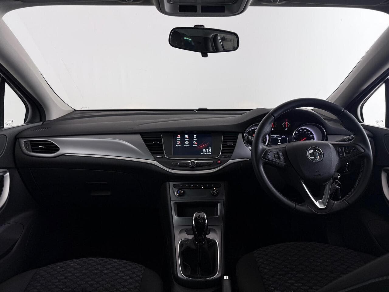 Vauxhall Astra thumbnail Interior Front