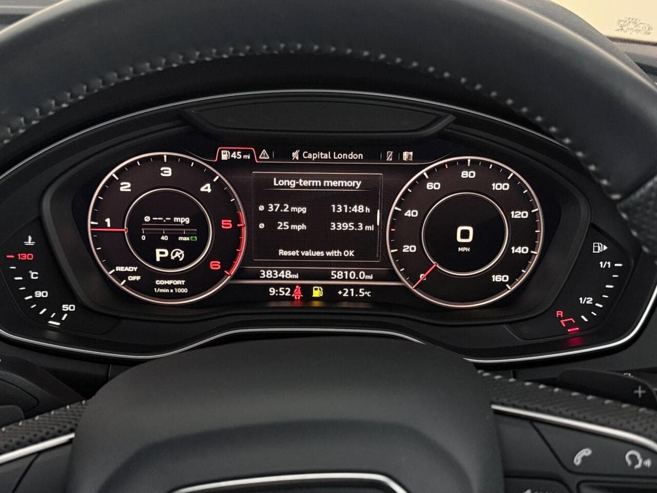 Audi Q5 thumbnail Driver Instruments