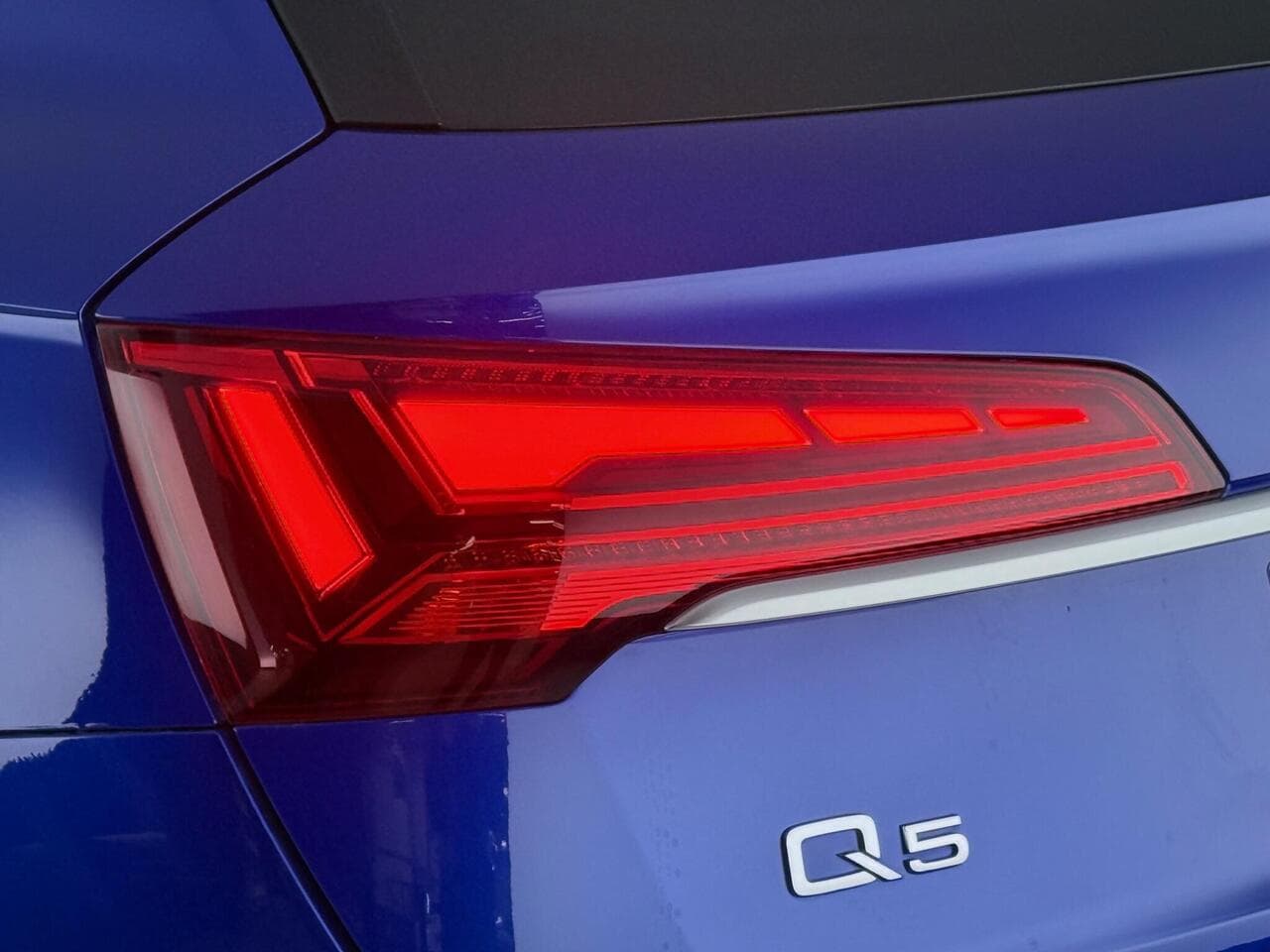 Audi Q5 thumbnail Lights Rear