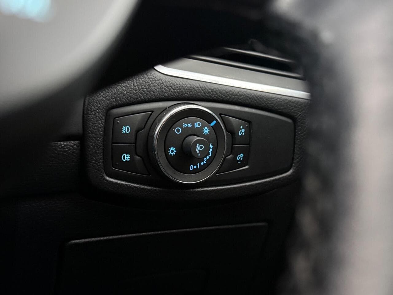 Ford S-Max thumbnail Misc Controls