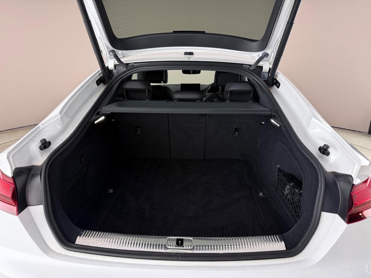 Audi A5 thumbnail Boot
