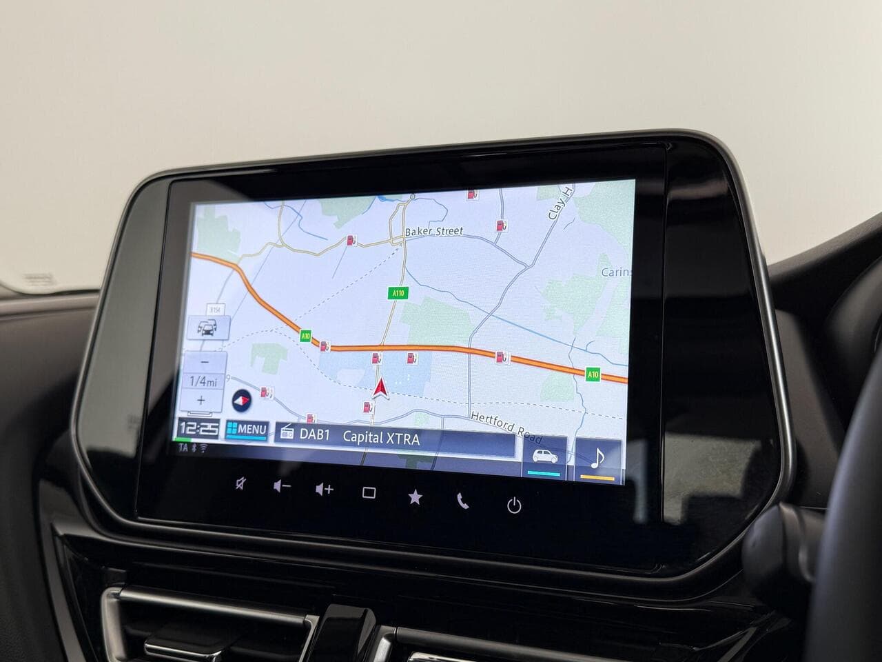 Suzuki S-Cross thumbnail Infotainment System