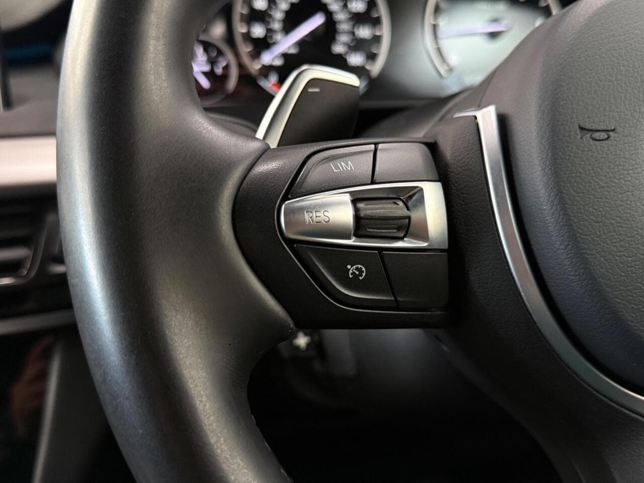 BMW X5 thumbnail Misc Controls