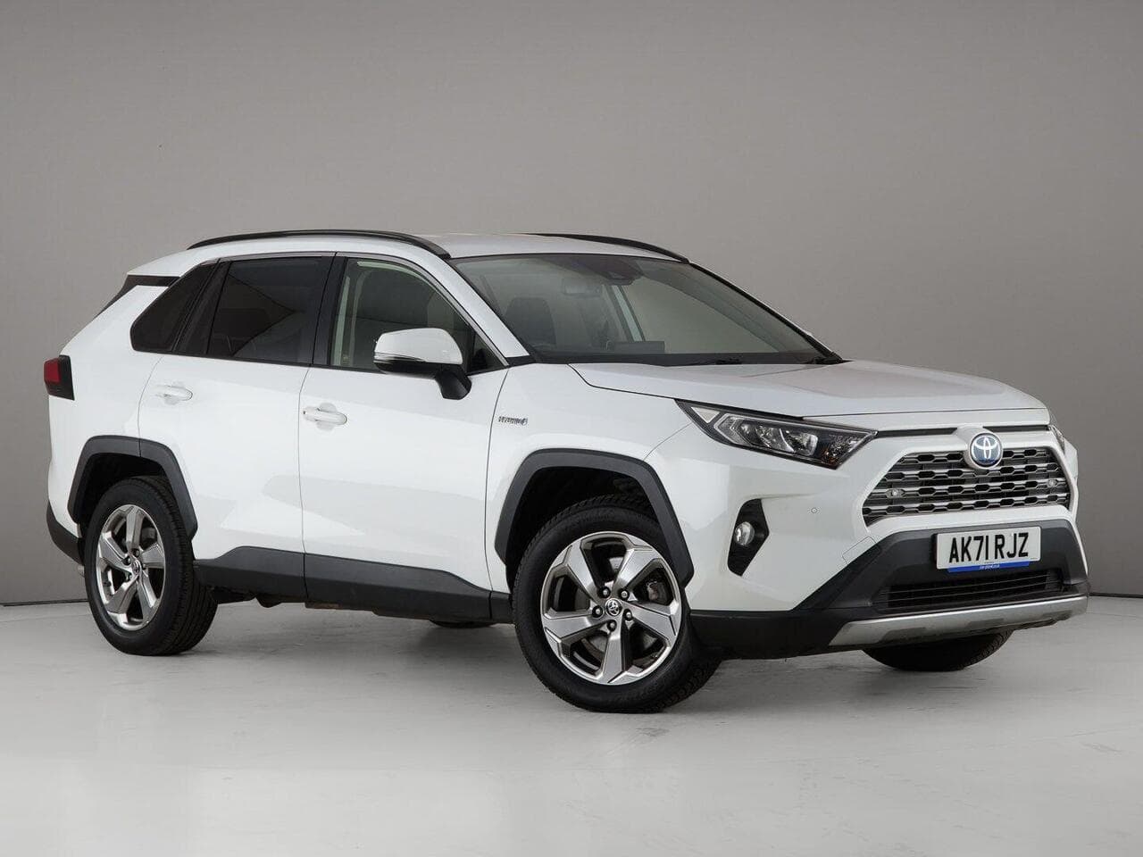 Toyota RAV4 - Toyota RAV4 2.5 VVT-h Design CVT Euro 6 (s/s) 5dr