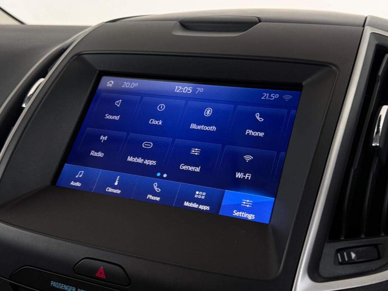 Ford Galaxy thumbnail Infotainment System
