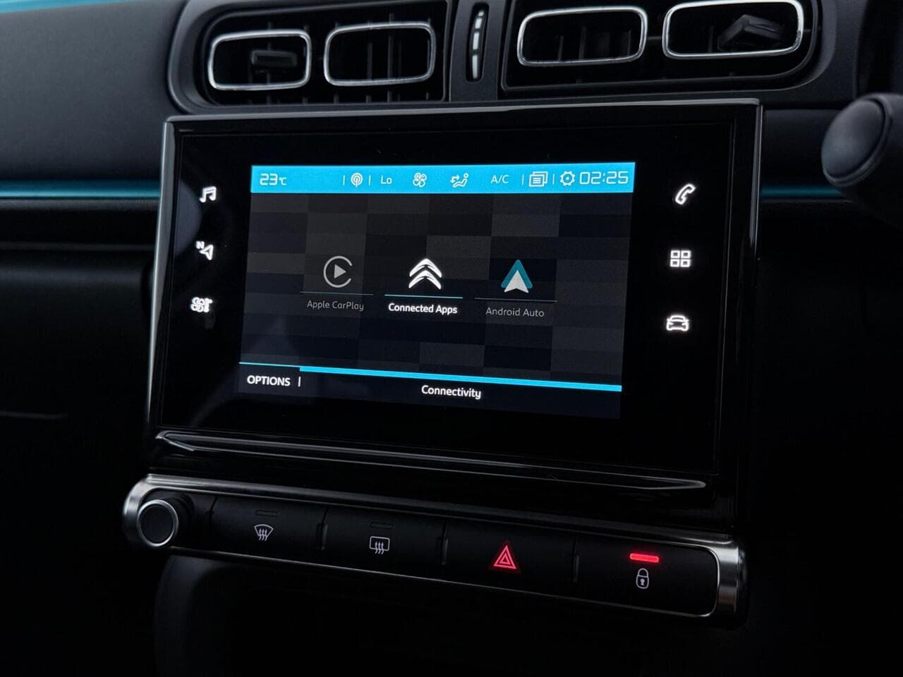 Citroen C3 thumbnail Infotainment System