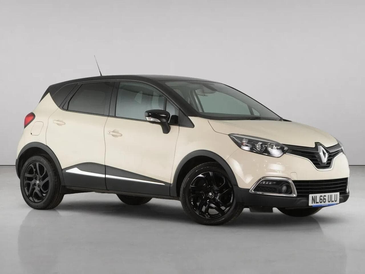 Renault Captur - Renault Captur 1.5 dCi ENERGY Dynamique S Nav Euro 6 (s/s) 5dr