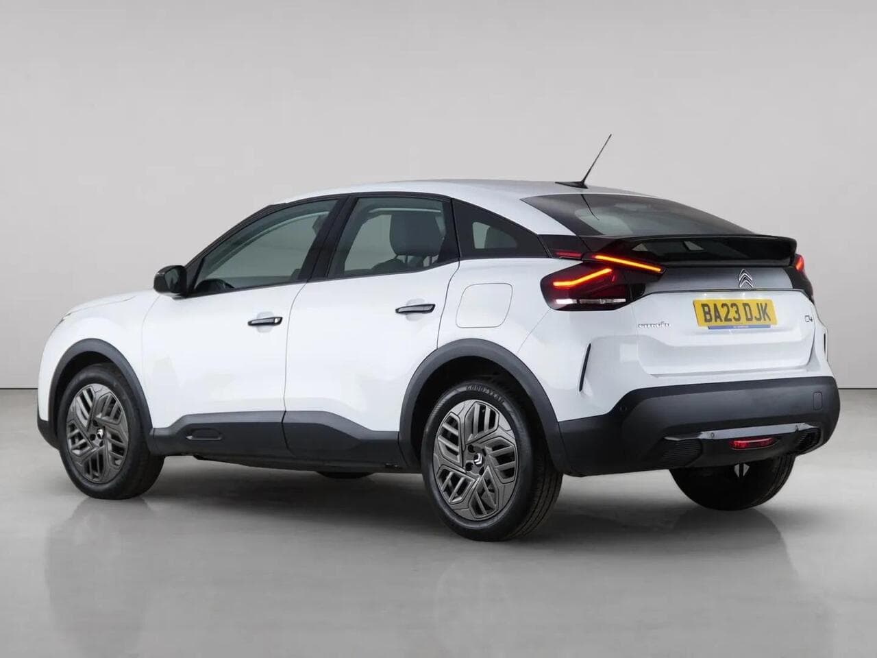 Citroen C4 thumbnail Rear Left