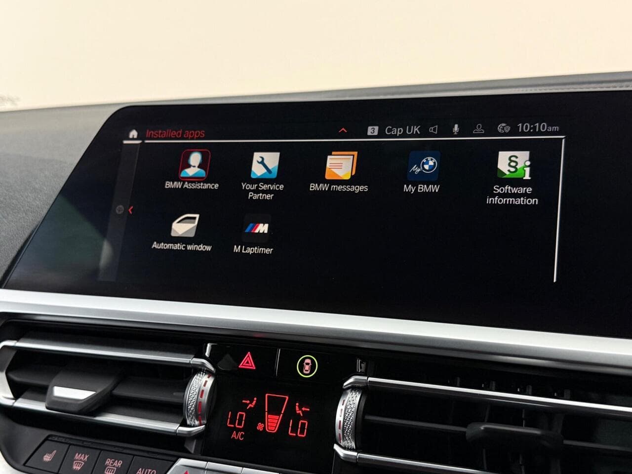 BMW 3 Series thumbnail Infotainment System