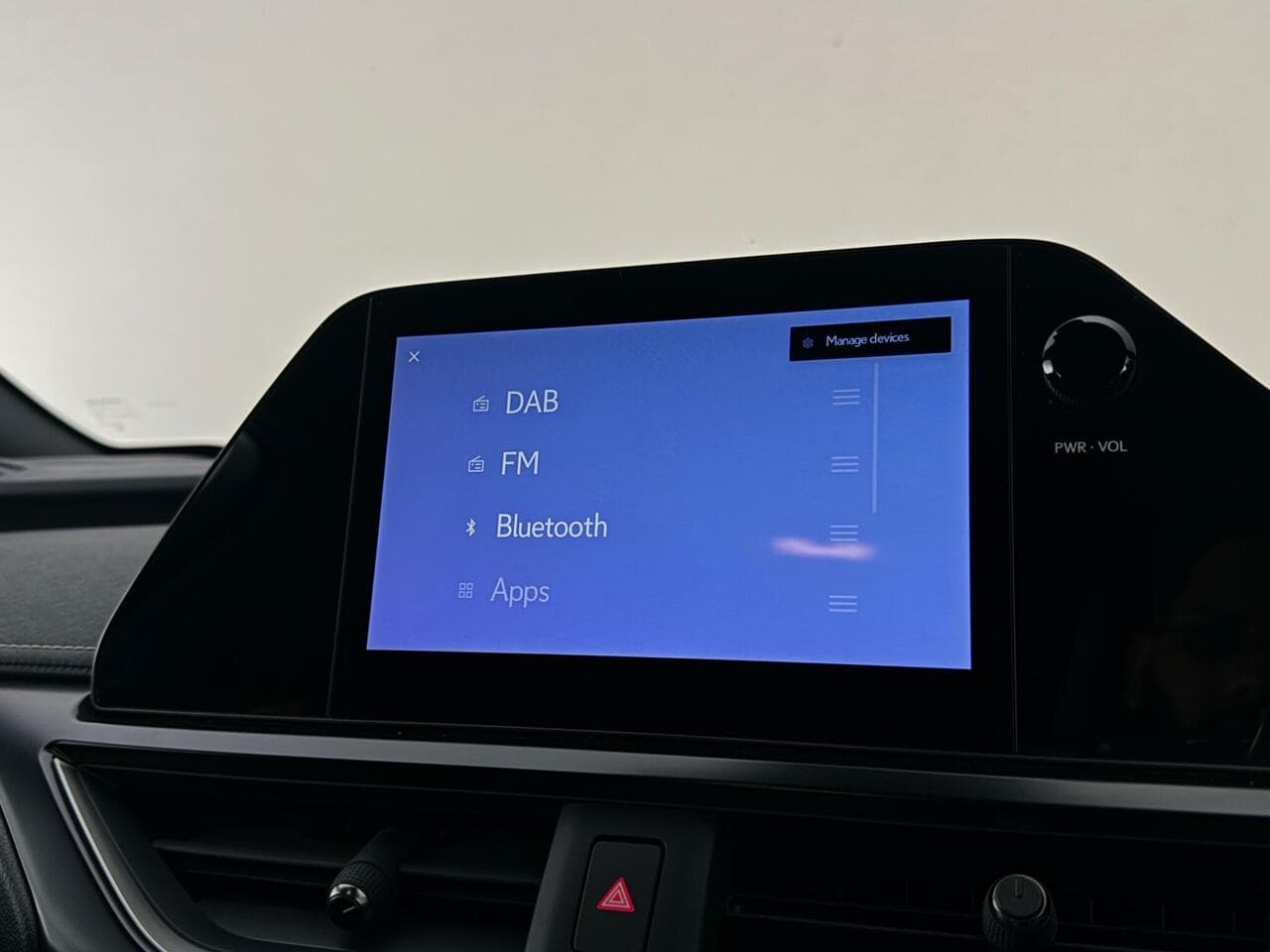 Lexus UX thumbnail Infotainment System