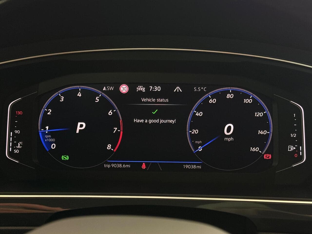 Volkswagen Tiguan thumbnail Driver Instruments