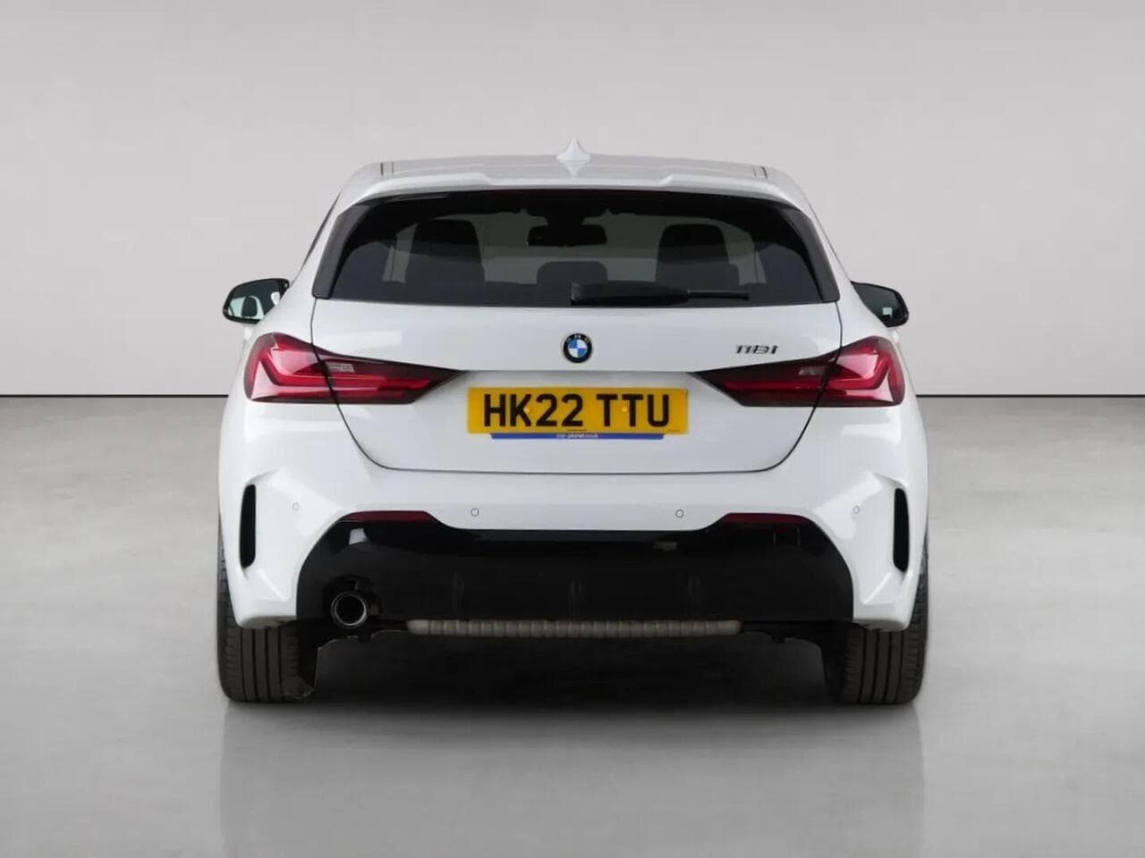 BMW 1 Series thumbnail Rear