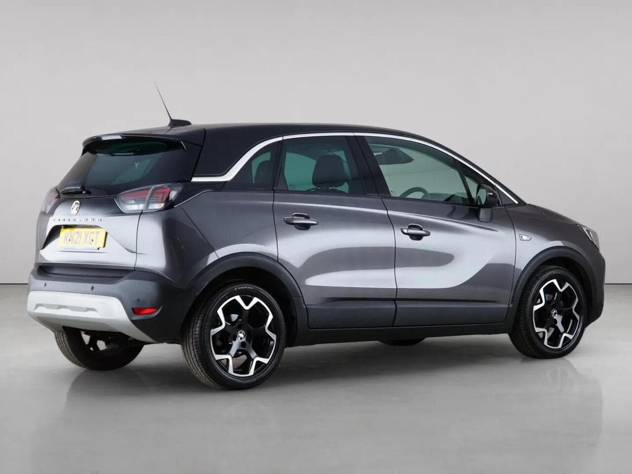 Vauxhall Crossland thumbnail Rear Right
