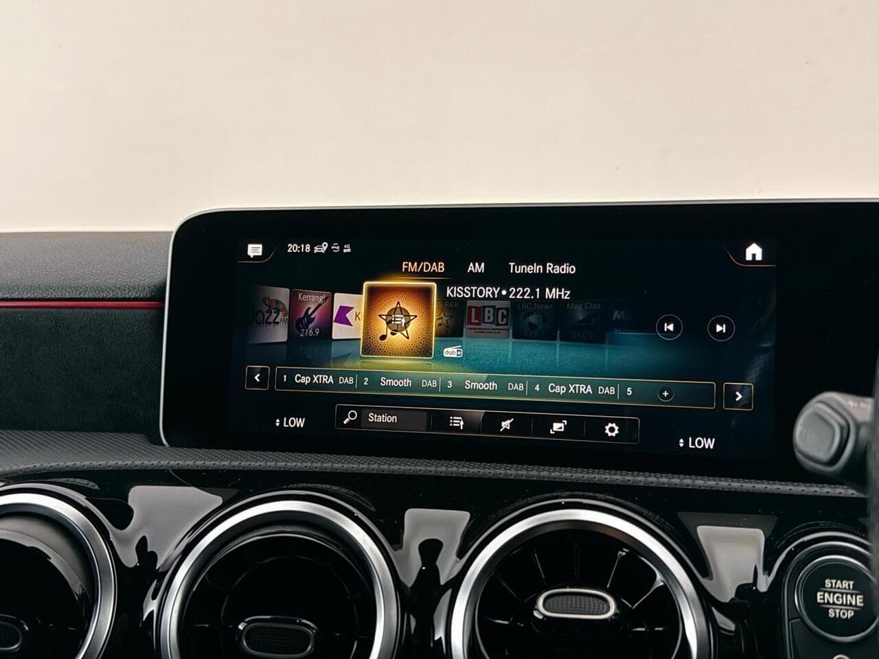 Mercedes-Benz A Class thumbnail Infotainment System