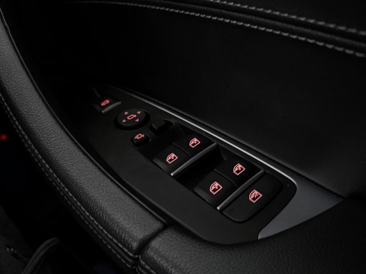 BMW X3 thumbnail Misc Controls