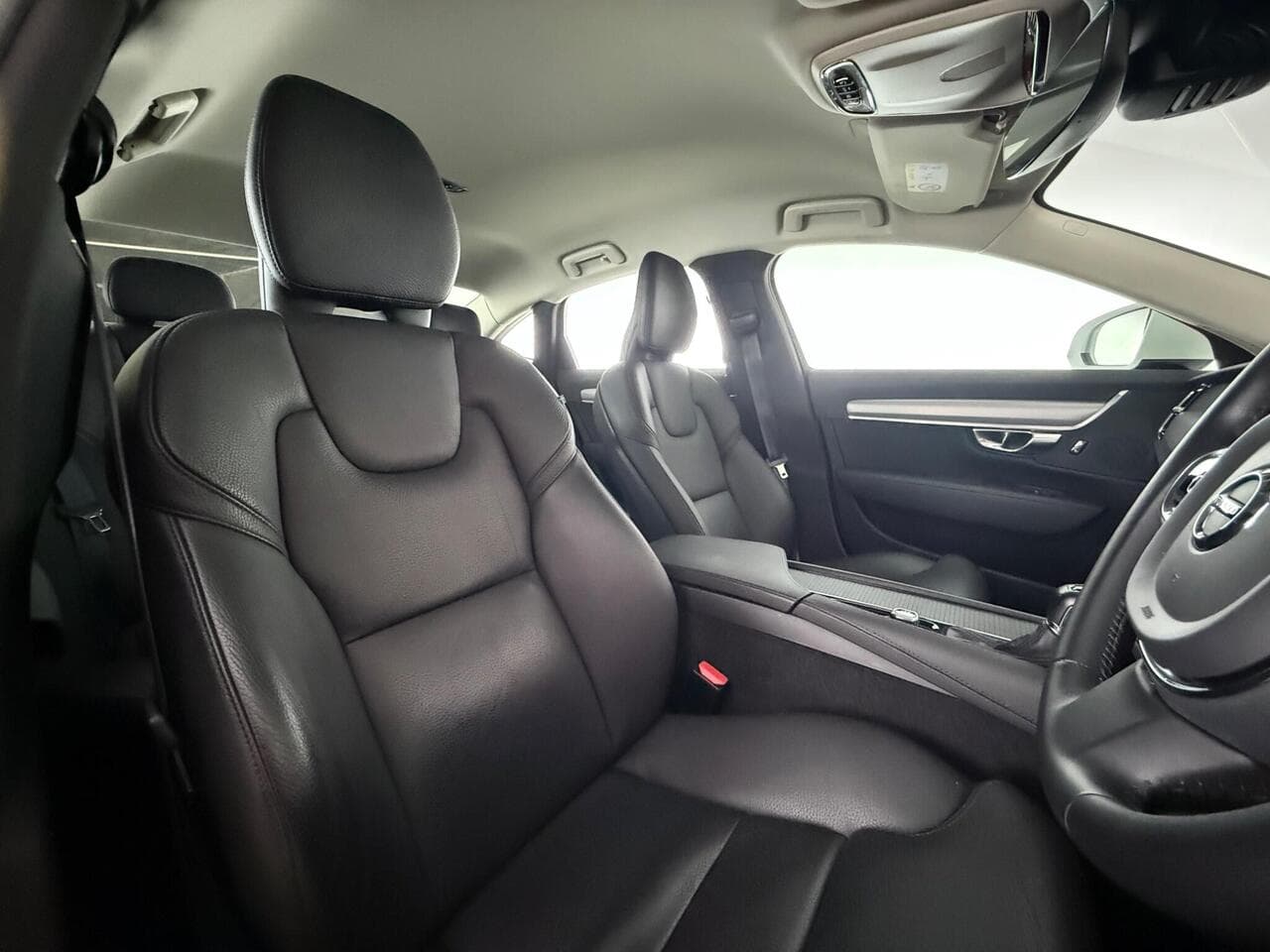 Volvo S90 thumbnail Seat Driver